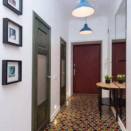 On Nezavisimosti 43 Apartament